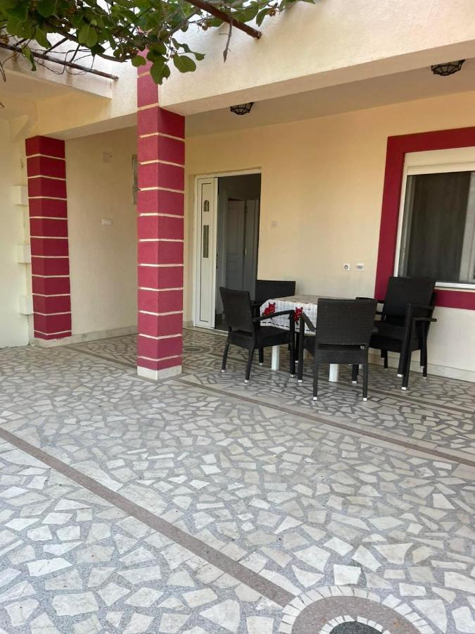 Nilic Villa