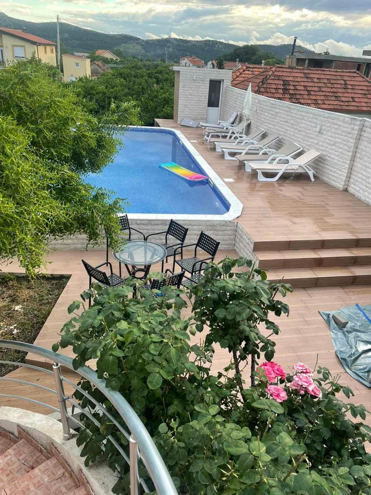 Villa Nilic *